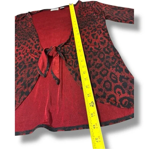 Chico’s (size 1) Bold Red Animal Print Tie Front Lightweight Cardigan Sweater - Picture 7 of 16